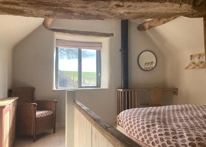 Whichford Mill Barn- Soulful Retreat.