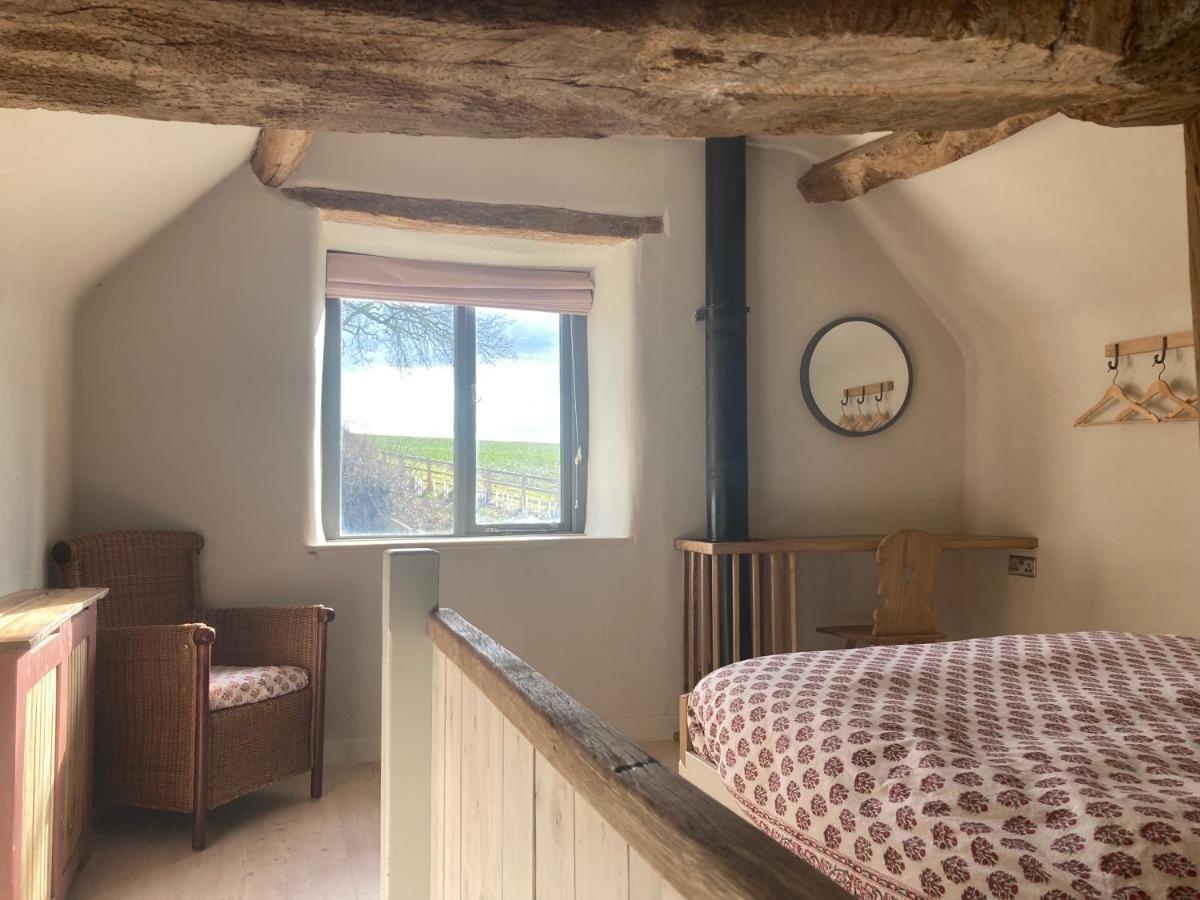 Whichford Mill Barn- Soulful Retreat. *
